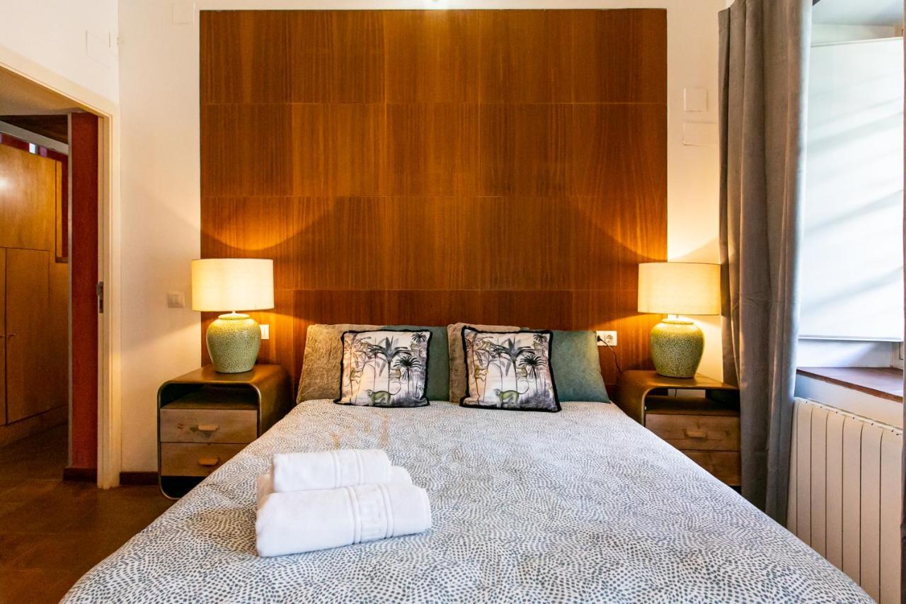 Apartamento 3 Dormitorios En Calle San Vicente. เซบีญา ภายนอก รูปภาพ