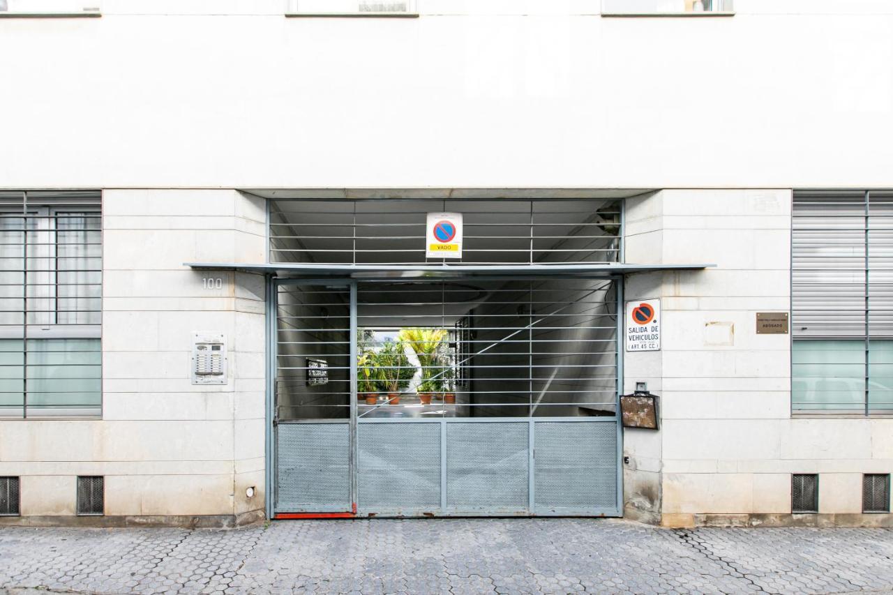 Apartamento 3 Dormitorios En Calle San Vicente. เซบีญา ภายนอก รูปภาพ